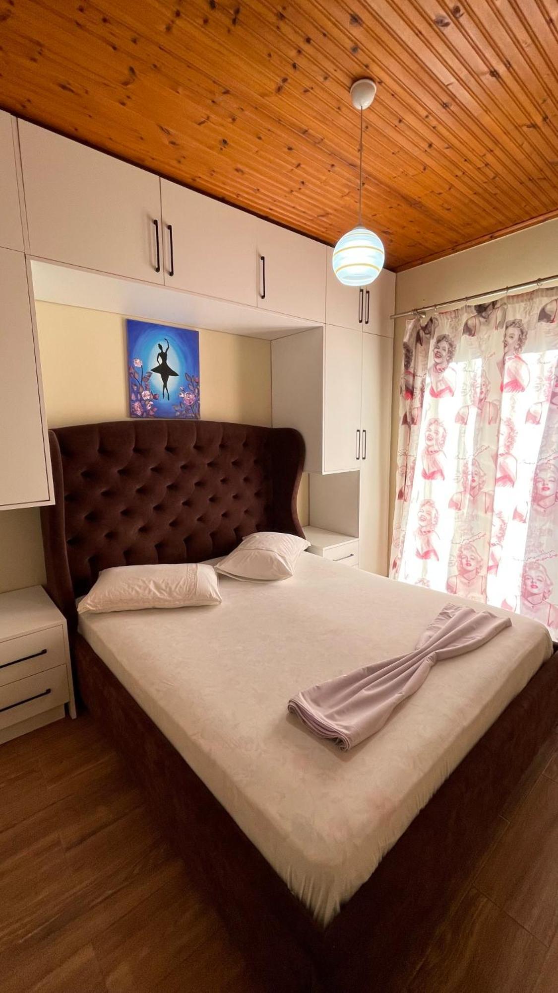 July Seaview Apartments Sarande Ngoại thất bức ảnh