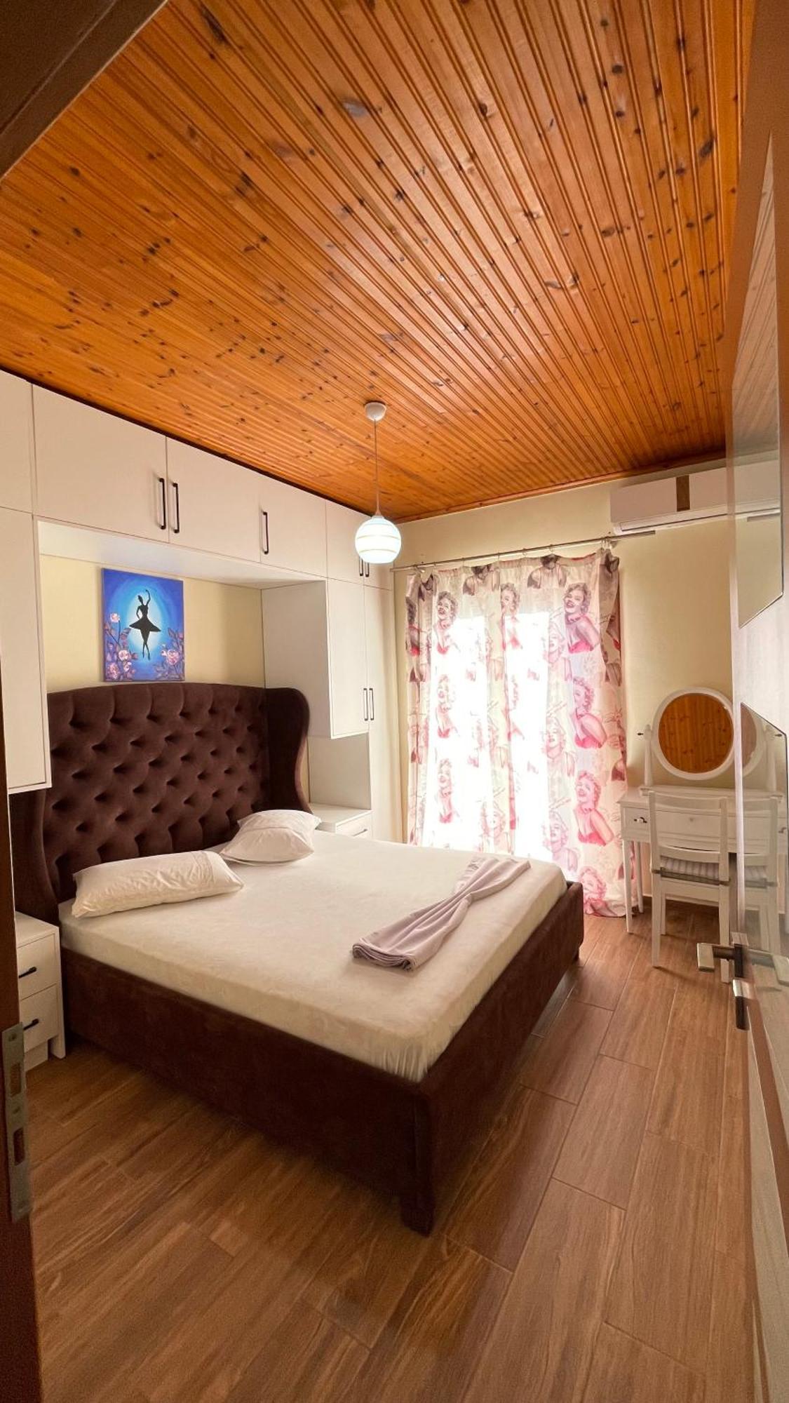 July Seaview Apartments Sarande Ngoại thất bức ảnh
