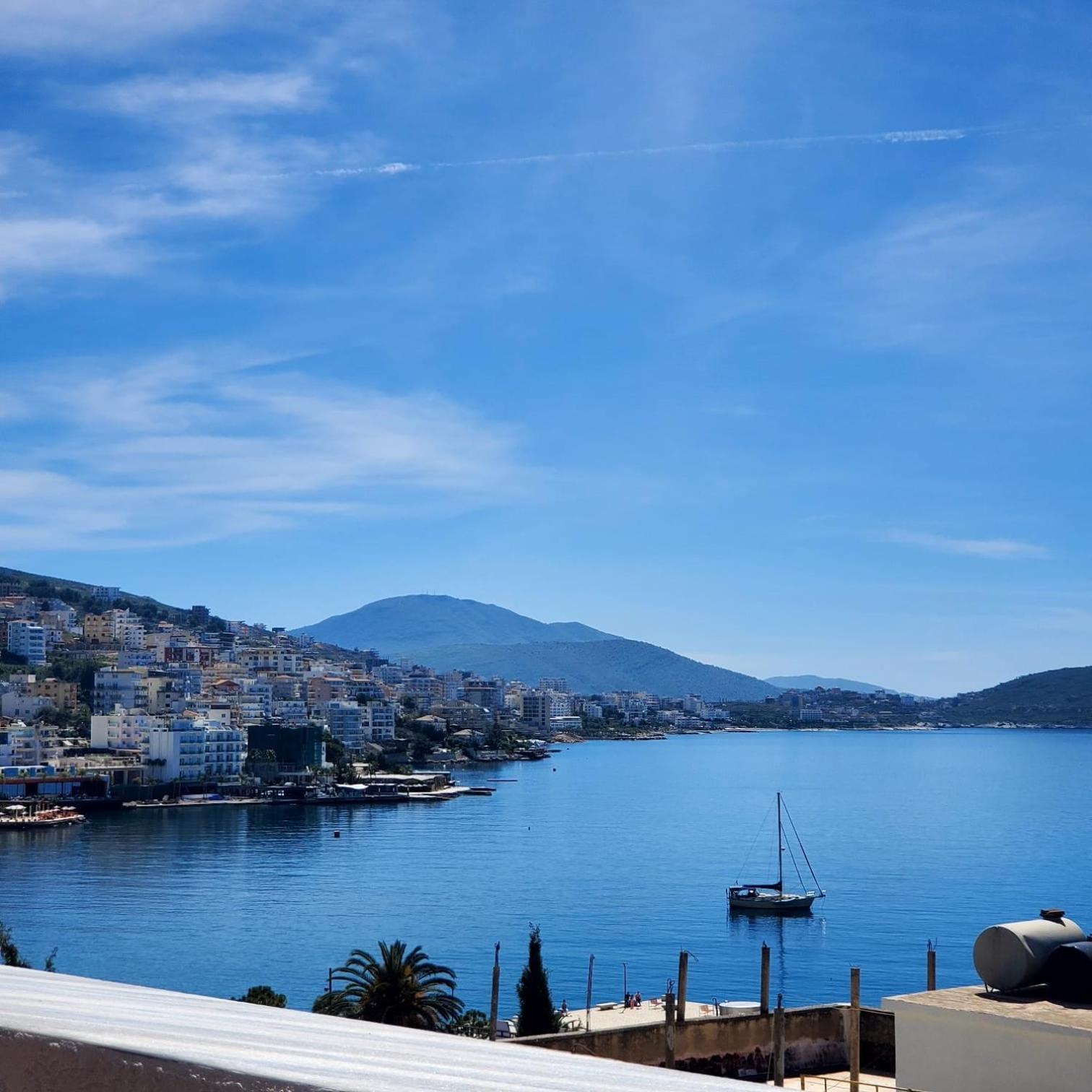 July Seaview Apartments Sarande Ngoại thất bức ảnh