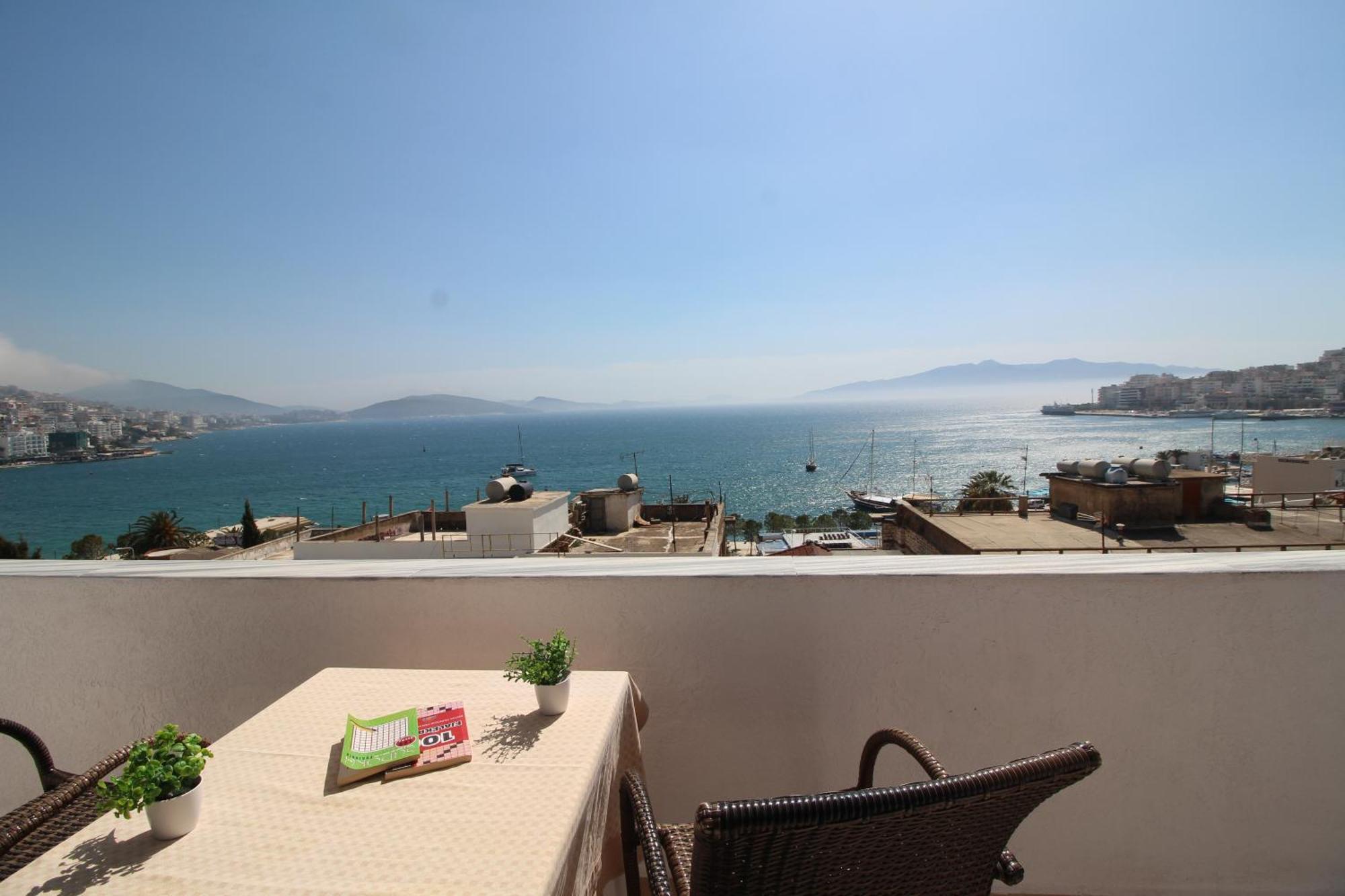 July Seaview Apartments Sarande Ngoại thất bức ảnh