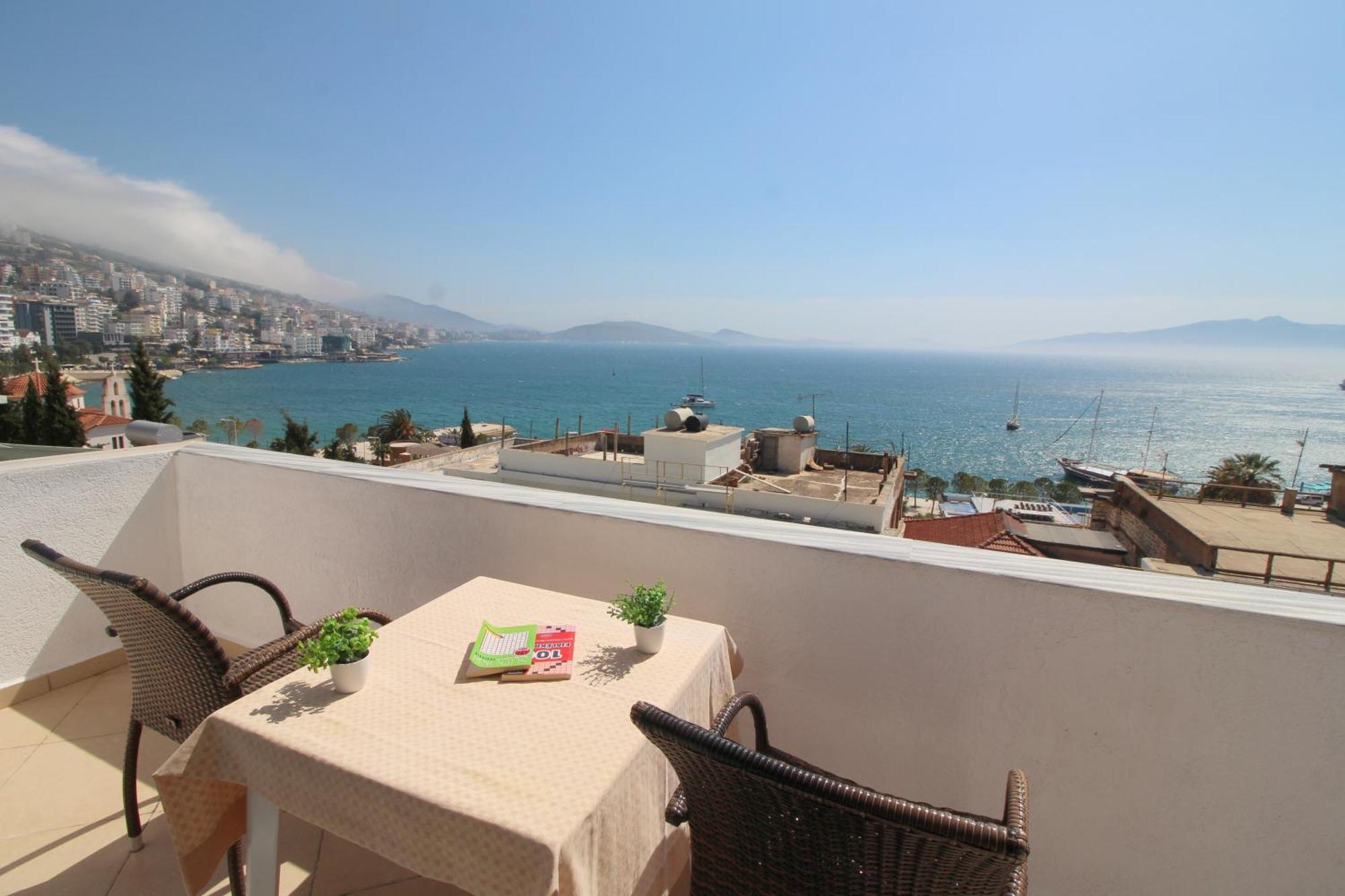 July Seaview Apartments Sarande Ngoại thất bức ảnh